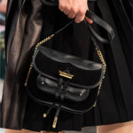 look-10-b