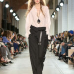 FW25_MKC_LOOK_2x3_41